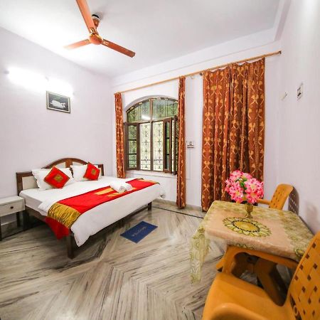 Rishikesh Sadan A Yoga & Spritual Retreat Hotel Tapovan Exterior photo
