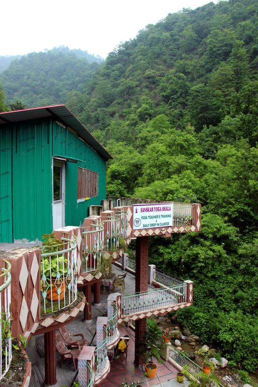 Rishikesh Sadan A Yoga & Spritual Retreat Hotel Tapovan Exterior photo